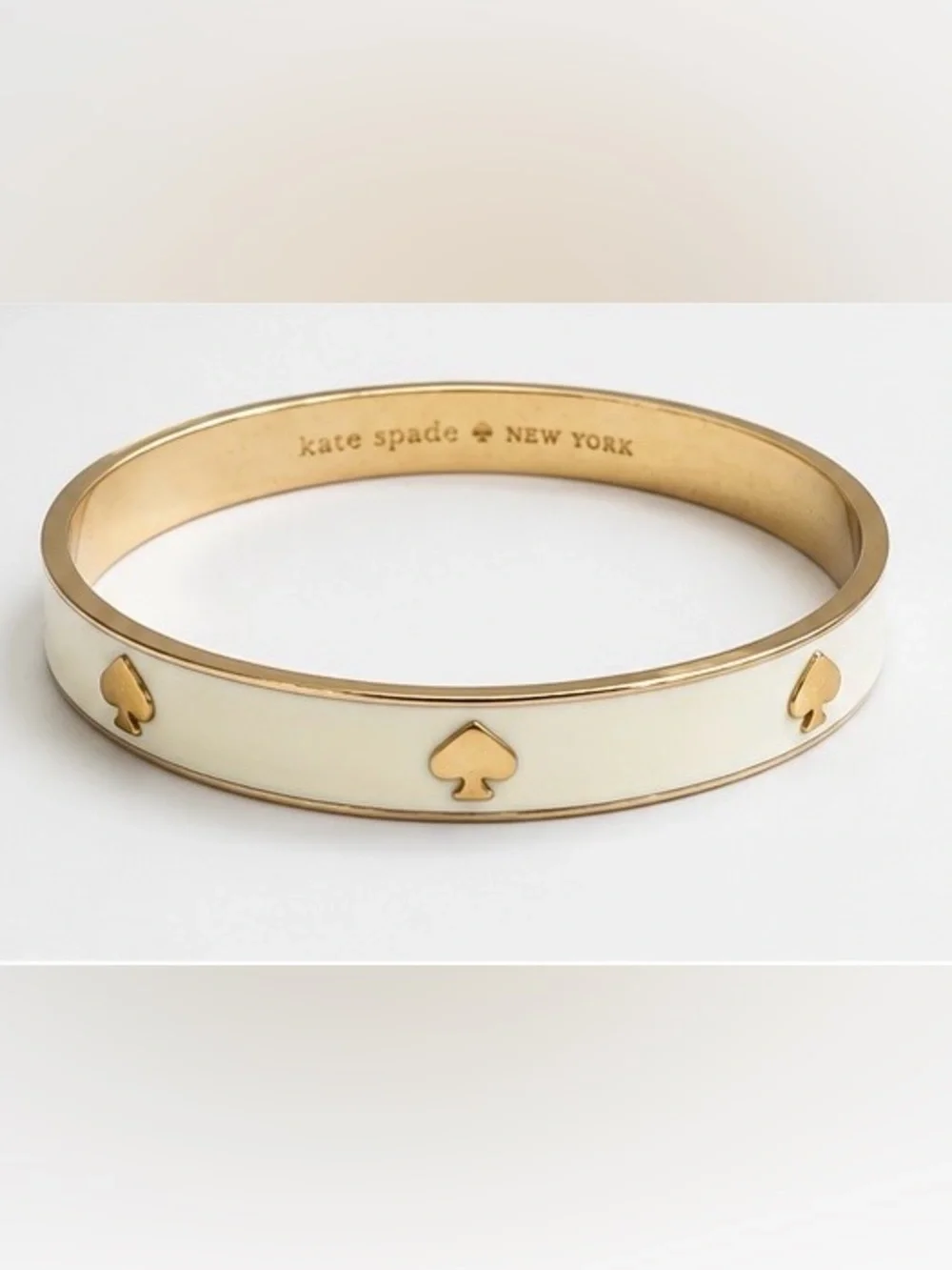 Kate Spade New York Enamel Bangle Bracelet Set EUC - Picture 4 of 7